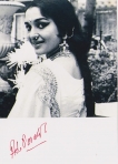 Autograph-photo-of-bolywood-veteran-actress-Asha-Parekh