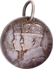 Jubilee-Silver-Medaliion-of-King-George-V-and-Queen-Mary-of-British-Empire.